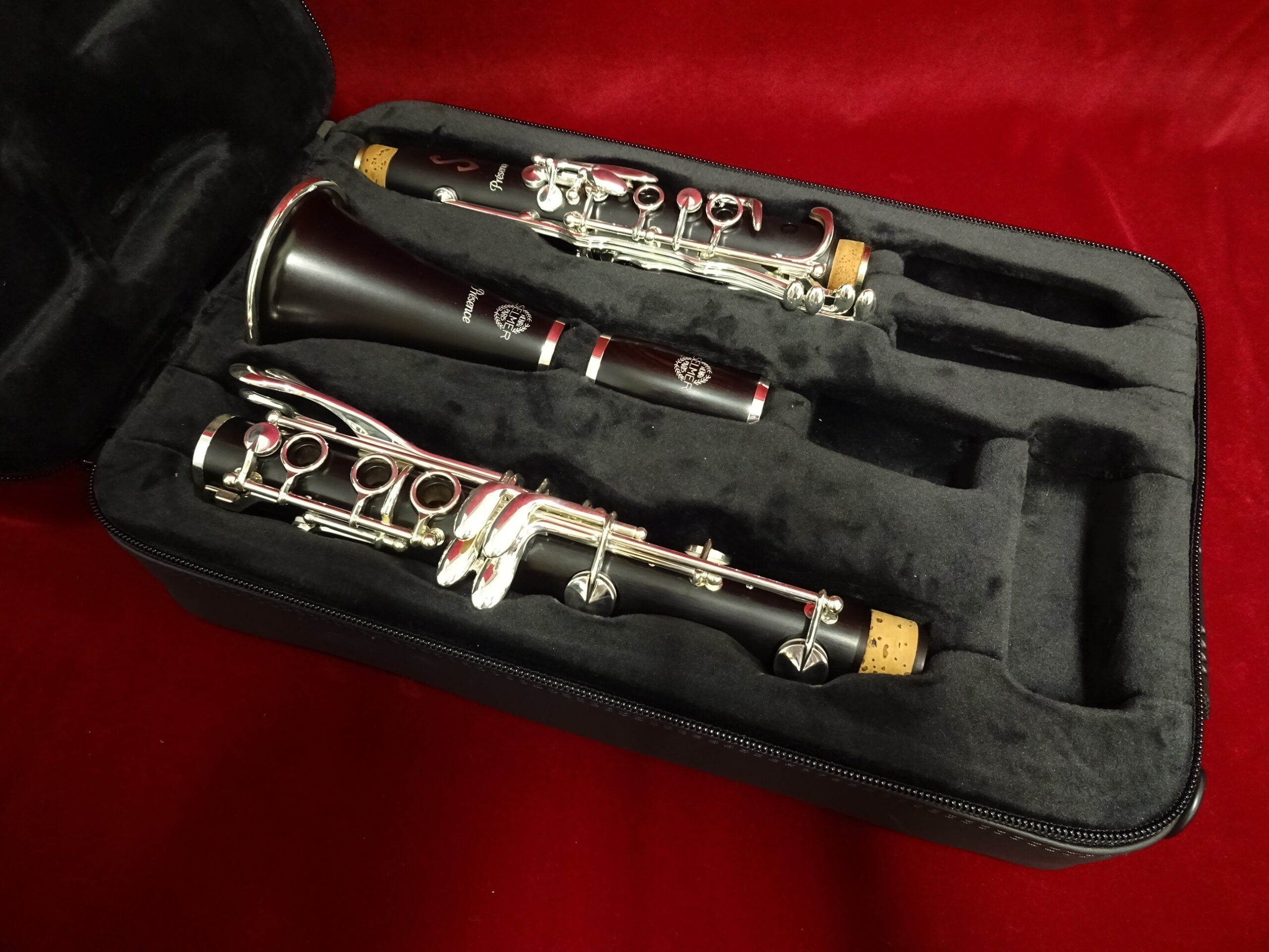 写真：SELMER　Presence EVOLUTION