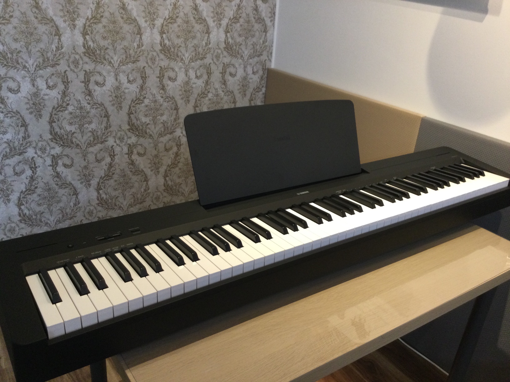 写真：YAMAHA　P-145【USED】